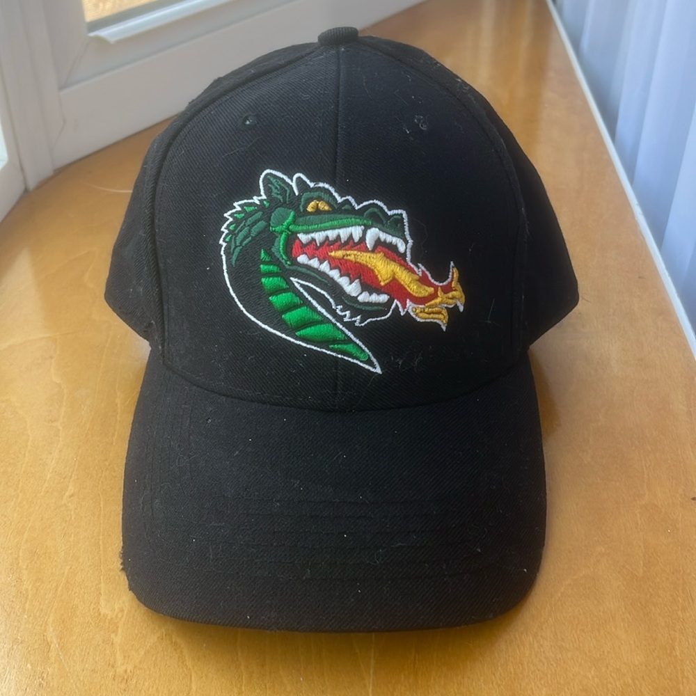University of Alabama at Birmingham Blazers hat